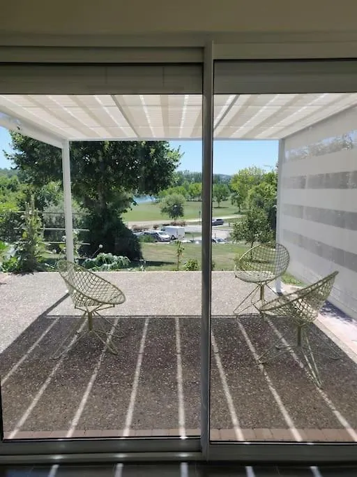 Appartement Grande Maison Avec Vue Sur Le Lac Saramon